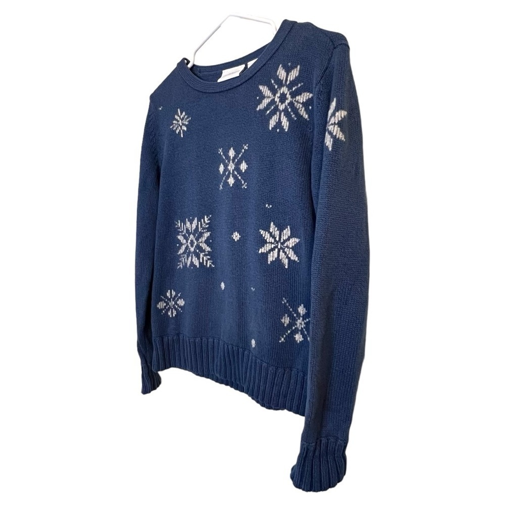 LIZ CLAIBORNE Blue Cotton Sweater Size M White Snowflake Design Crewneck EUC - Picture 2 of 7